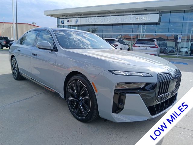Gray (Brooklyn Grey Metallic) 2026 BMW 7 Series 740i xDrive Sedan All-Wheel Drive 8-Speed Automatic