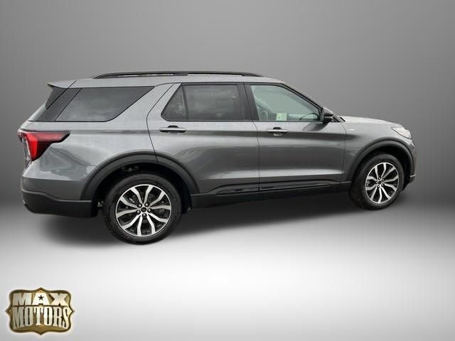 2025 Ford Explorer ST-Line 13