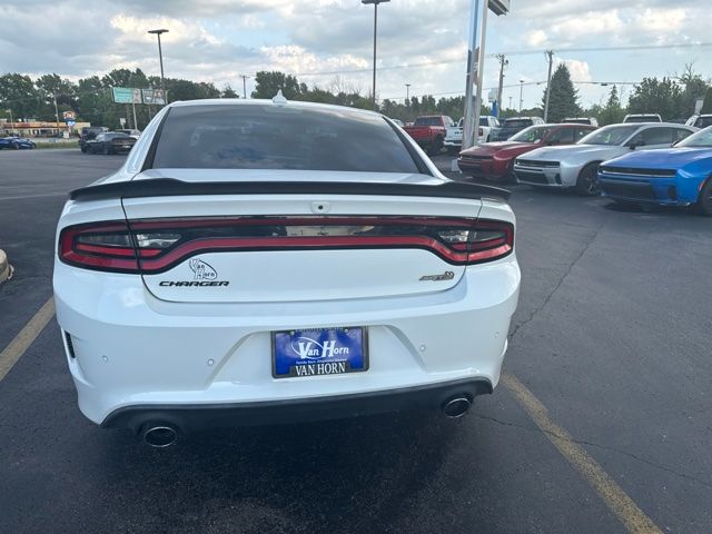 Used 2017 White Knuckle Clearcoat Dodge R/T Scat Pack image 8