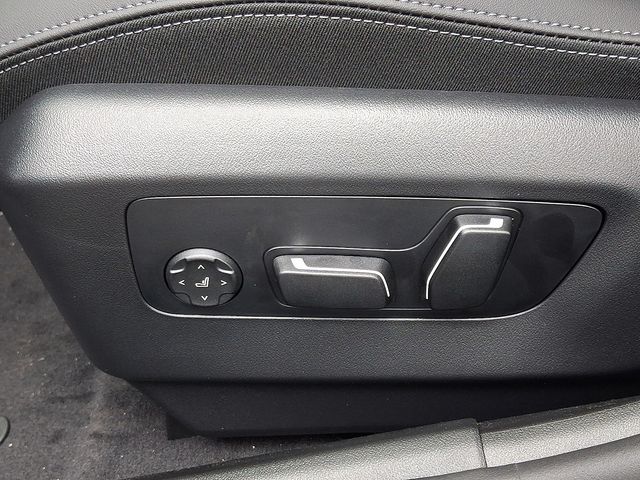 5 Series Sedan 530i xDrive
