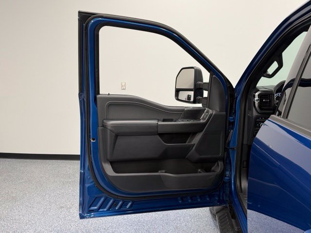 Used 2022 Blue Ford XLT image 10