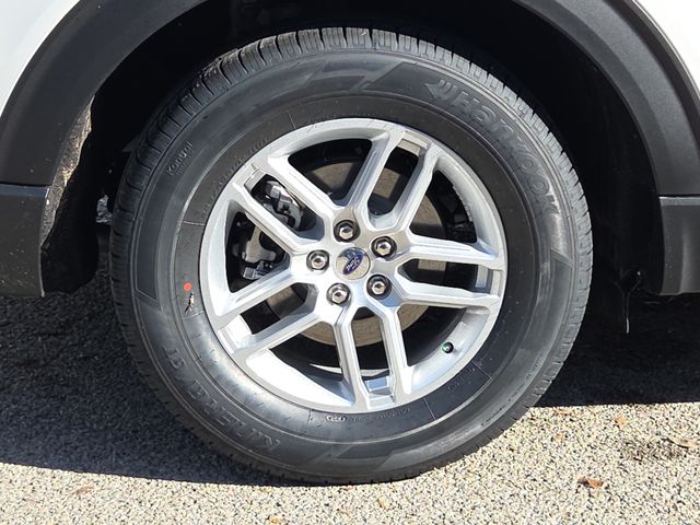 New 2026 White Ford Active image 9