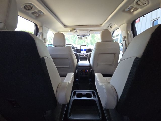 Photo of 2021 Ford Explorer Platinum in Dallas, GA - 21,  2021 Ford Explorer Platinum:B01938