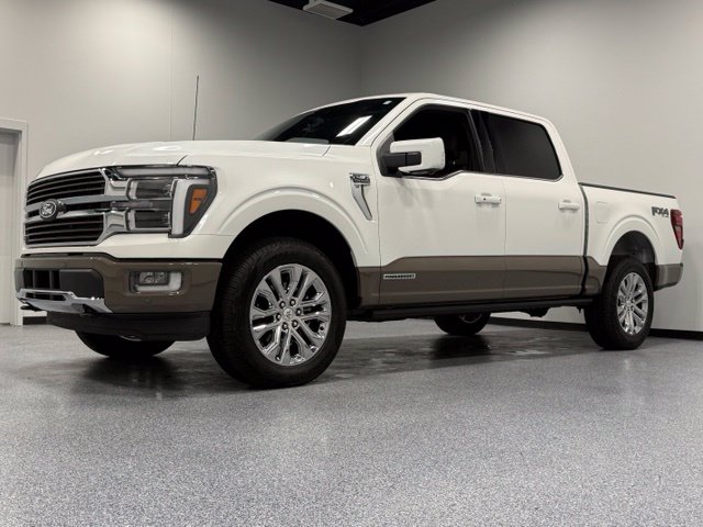 Used 2025 White Ford King Ranch image 4