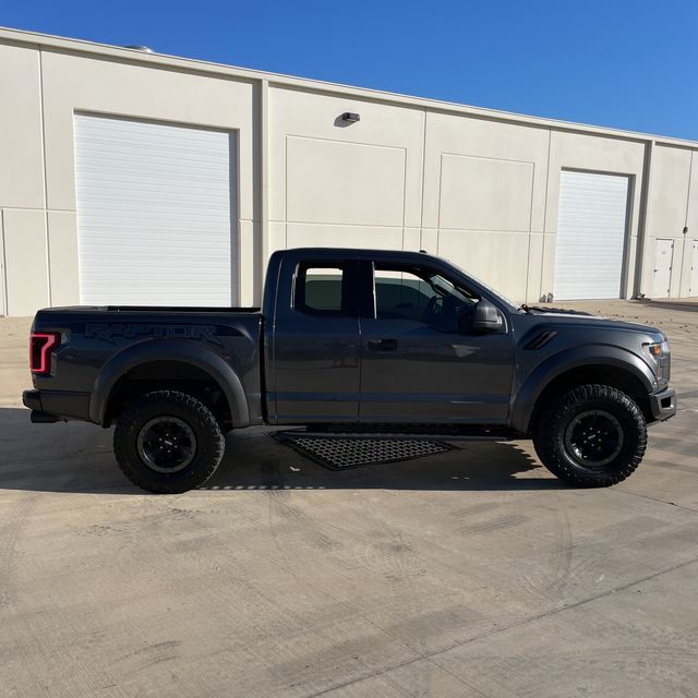 2017 Ford F-150 Raptor 3