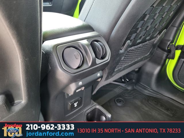 Used Car 2021 Jeep Wrangler  Unlimited Rubicon For Sale Under $30,000 In San Antonio, Texas