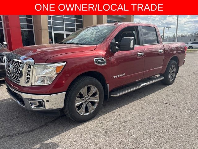 Cayenne Red 2017 Nissan Titan SV Crew Cab 4WD Pickup Truck Four-Wheel Drive 7-Speed Automatic