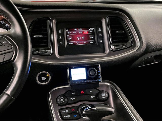 2016 Dodge Challenger SXT - 5