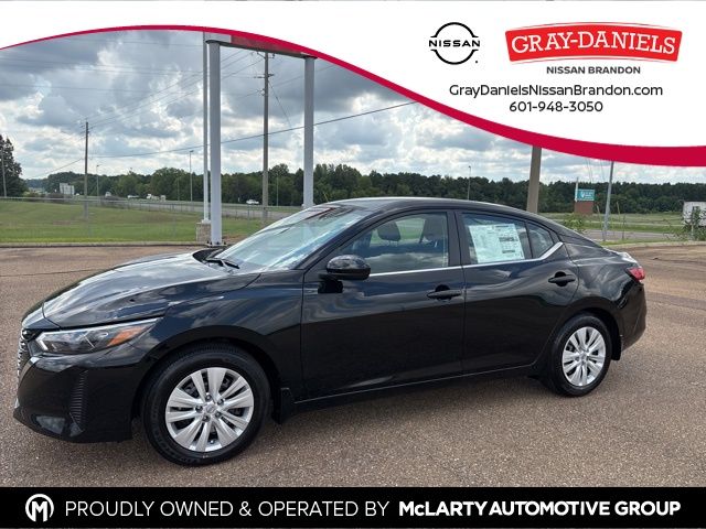 2025 Nissan Sentra S's photo