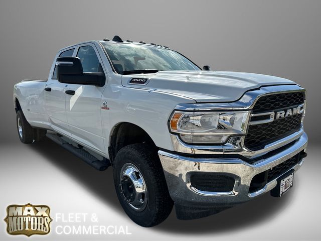 2024 Ram 3500 Tradesman 3