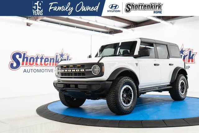2023 Ford Bronco Advanced 4-Door 4WD