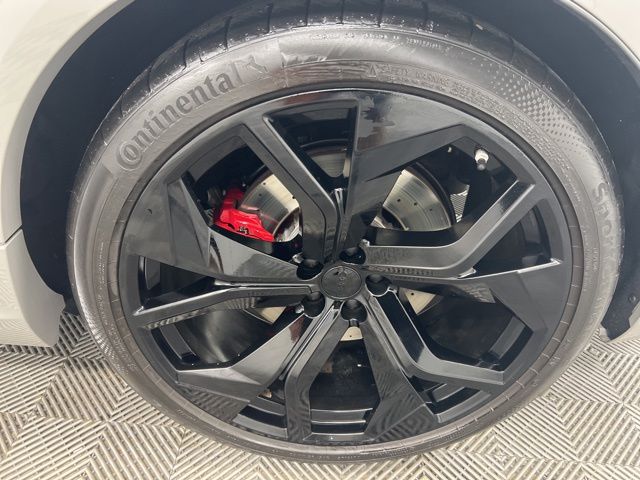 Used 2021 Gray Audi 4.0T image 10
