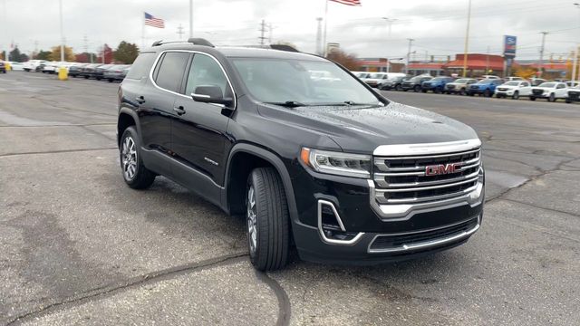 2023 GMC Acadia SLT 2