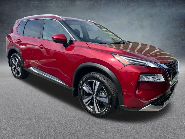 2022 Nissan Rogue Platinum 2