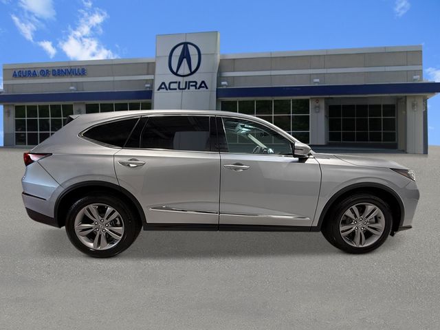 2026 Acura MDX Base - Solar Silver Metallic exterior view 6
