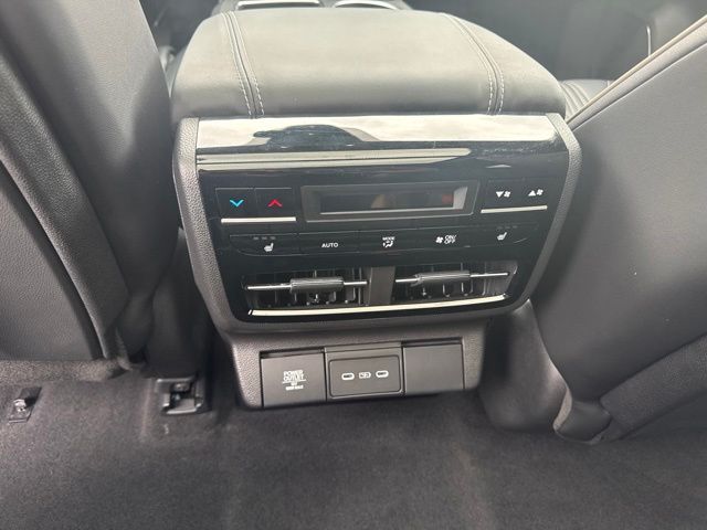 2026 Acura MDX Advance Package - Solar Silver Metallic exterior view 15
