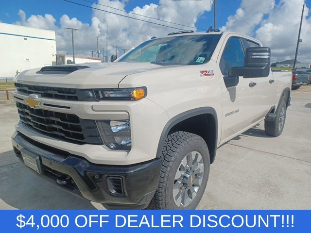 2026 Chevrolet Silverado 2500HD Custom