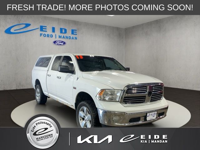 Bright White Clearcoat 2013 RAM 1500 Pickup Truck Four-Wheel Drive 6-Speed Automatic