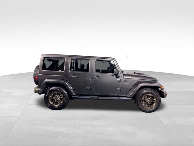 2016 Jeep Wrangler Unlimited Sahara 30