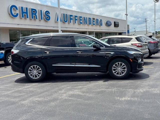 2024 Buick Enclave Essence FWD
