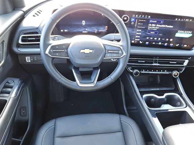 2025 Chevrolet Traverse FWD LT