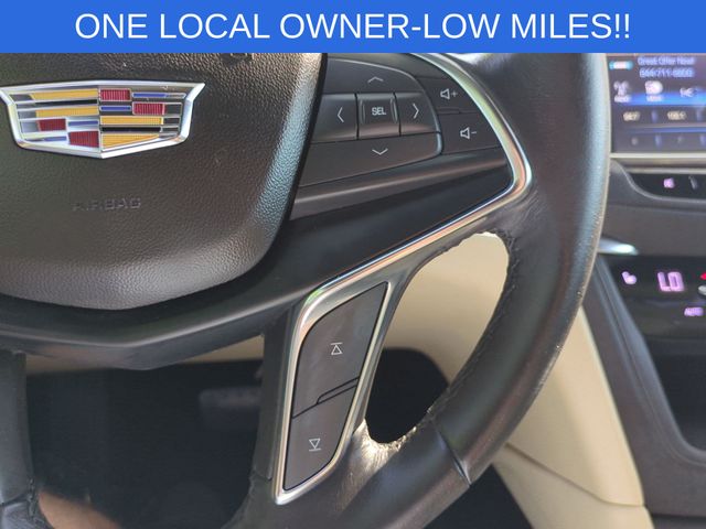 Used 2019 White Cadillac Luxury image 21