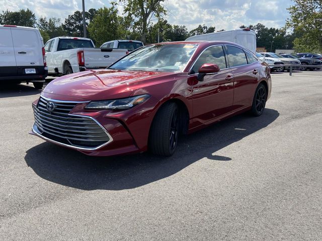 2020 Toyota Avalon Hybrid Limited 8