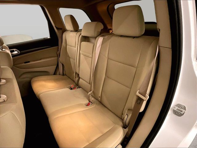 2017 Jeep Grand Cherokee Laredo White at Rochrich Mazda