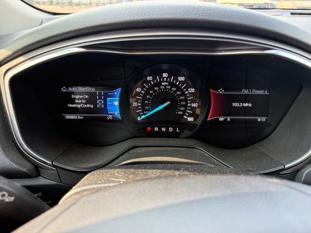 2020 Oxford White Ford Fusion SE FWD Sedan