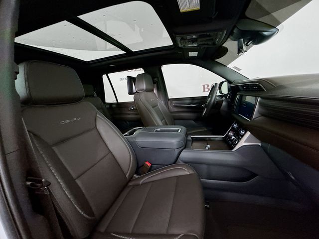 2024 White Frost Tricoat GMC Yukon Denali 4X4 SUV