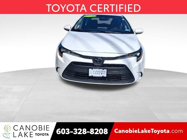 2023 Toyota Corolla LE photo 2