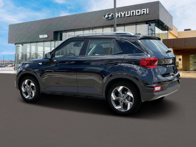 New 2025 Black Hyundai SEL image 4