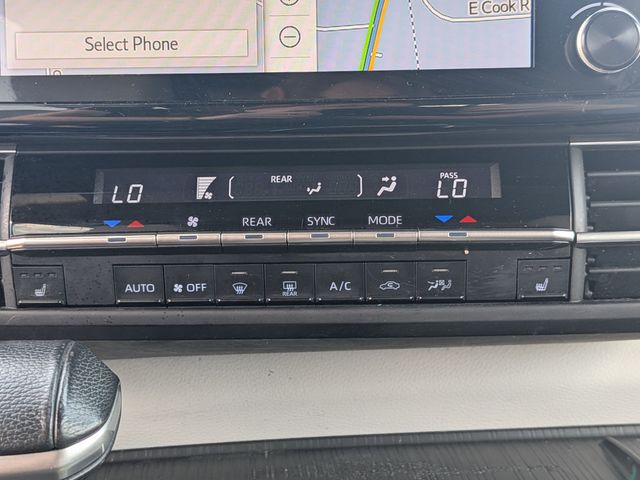 2022 Toyota Sienna - Image 23