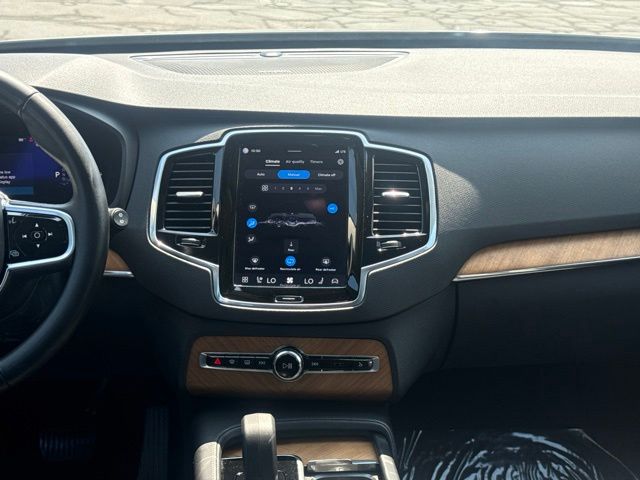 Used 2024 Volvo XC90 Recharge Plug-In Hybrid SUV