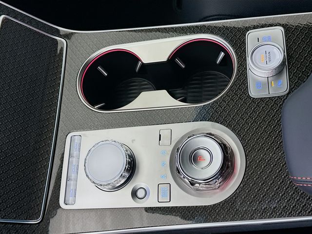 Thumbnail: 2026 Genesis GV80 - 15