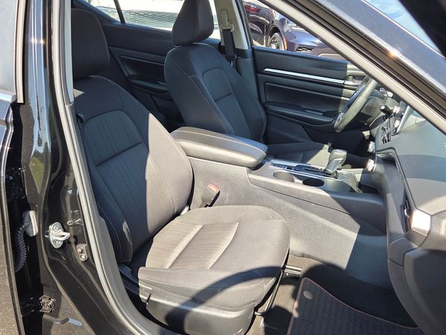 2022 Nissan Altima SV - Photo 15