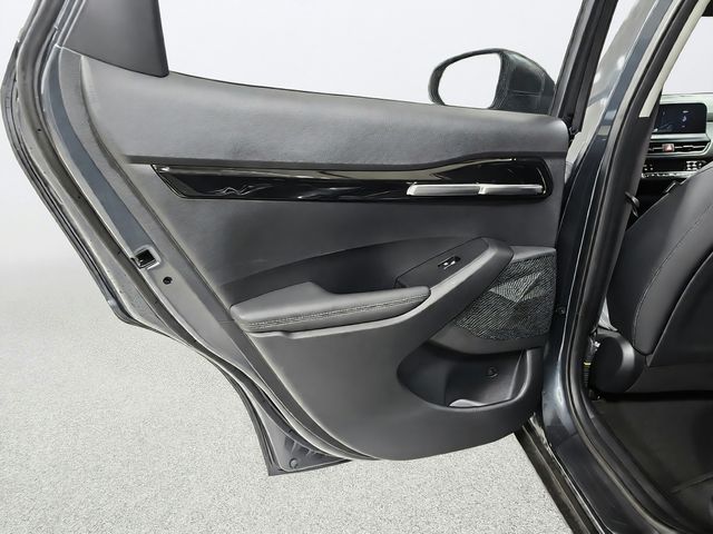 Used 2024 Kia Seltos SUV
