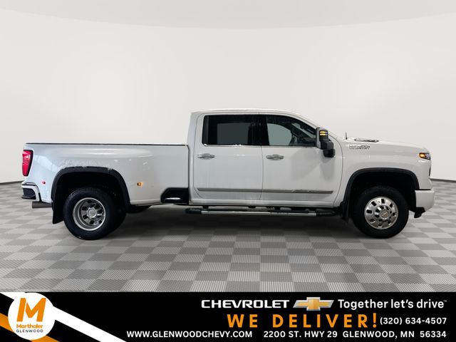 Summit White 2024 Chevrolet Silverado 3500HD High Country Crew Cab 4WD Pickup Truck Four-Wheel Drive Automatic