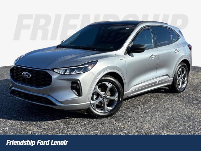 2023 Ford Escape ST-Line FWD