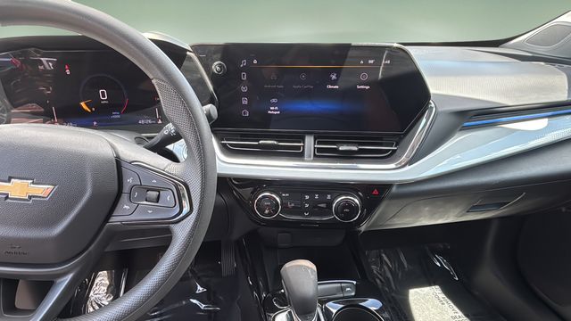 Used 2025 Black Chevrolet LT image 11