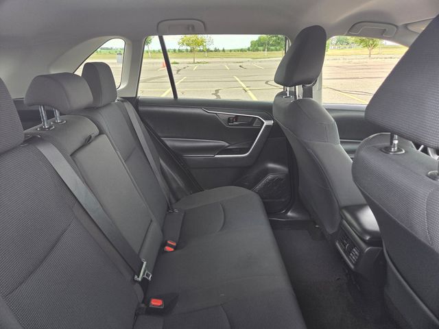 2019 Toyota RAV4 Hybrid LE