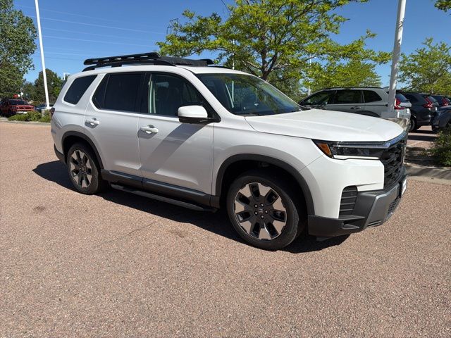 Platinum White 2026 Honda Pilot Elite AWD SUV / Crossover All-Wheel Drive Automatic