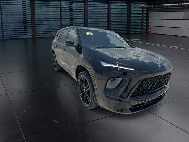 Used 2025 Buick Enclave SUV