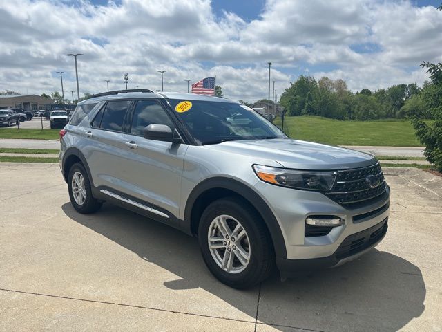 Certified Used 2024 Silver Ford XLT image 33