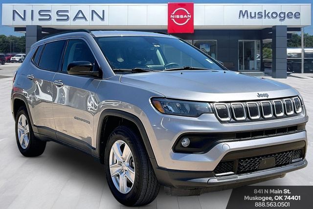 2022 Jeep Compass Latitude 4WD