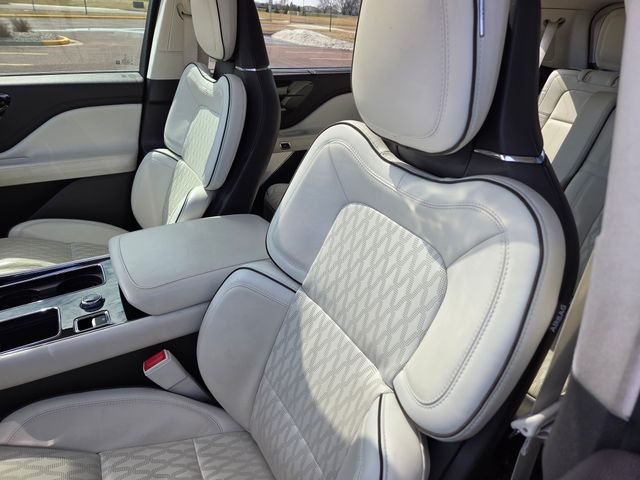 2020 Lincoln Aviator Black Label