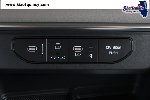 New 2026 Kia Carnival MPV Van