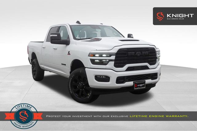 Bright White Clearcoat 2026 RAM 3500 Pickup Truck Four-Wheel Drive 8-Speed Automatic