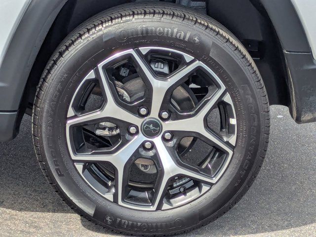 2025 Jeep Compass Limited - Photo 13