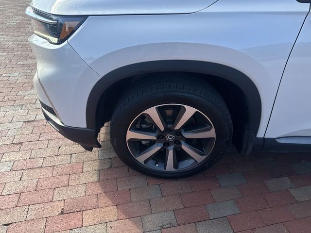 Used 2025 Honda Pilot SUV